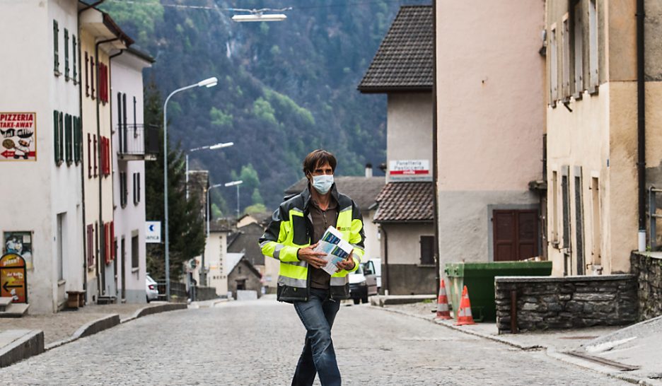 Port du masque obligatoire à l'extérieur au Tessin