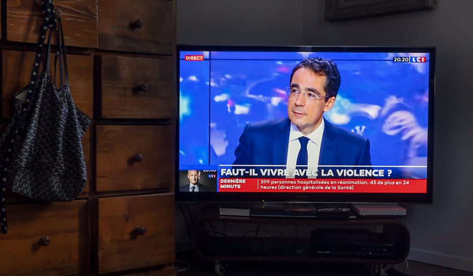 La RTS et Darius Rochebin dans la tourmente