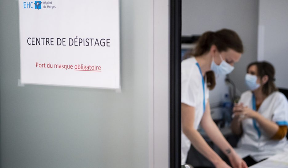 Plus de 2800 nouveaux cas en 24 heures