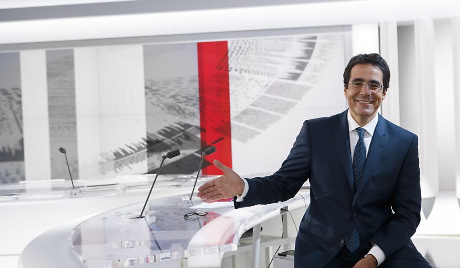 Plainte de Darius Rochebin contre Le Temps