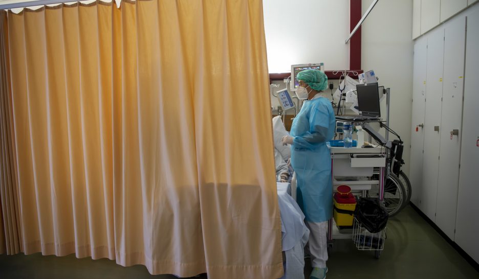 Soignants diagnostiqués positifs au front