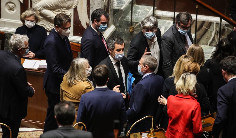 Texte controversé sur la sécurité globale avalisé