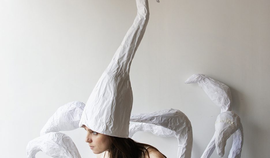 Aurore Valade. Faire liens