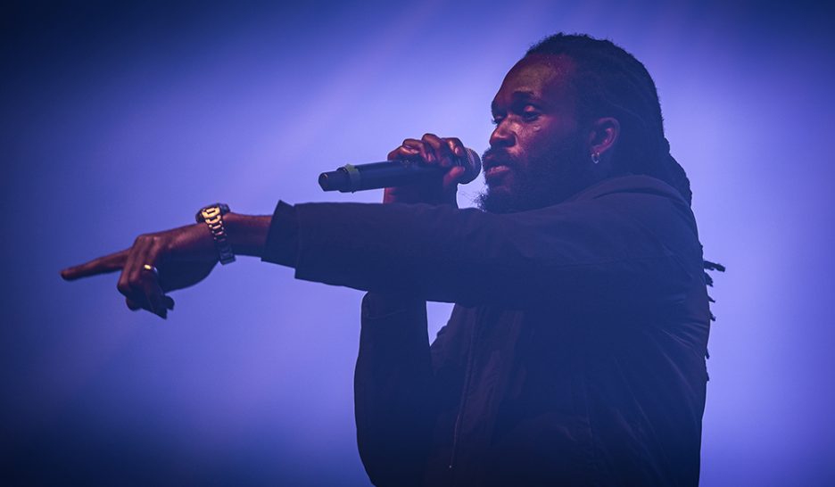 De l’errance aux projecteurs