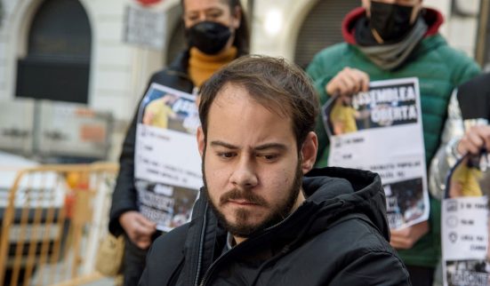 Pablo Hasél, rappeur bâillonné