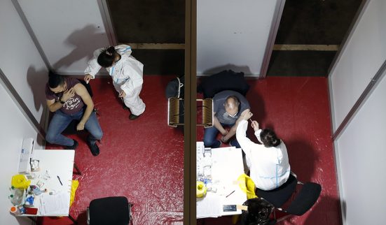 Vaccinés contre l'UE?