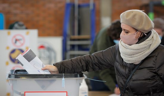 Vetevendosje en passe de l’emporter