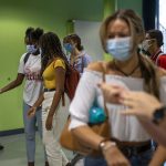 Les écoles invitées à lever le pied