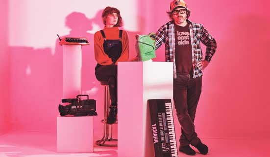 Terrain de jeu rétro-absurde