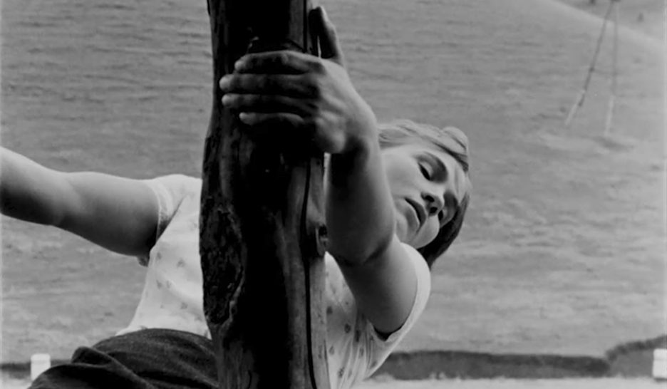 Kira Mouratova, OVNI soviétique