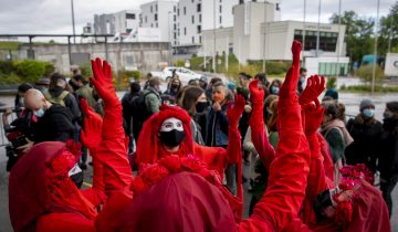 Pas d'experts au procès des activistes à Fribourg