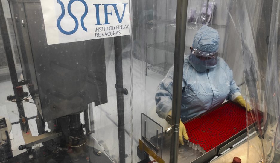 Cuba en contact avec "plus de 30 pays" pour ses vaccins