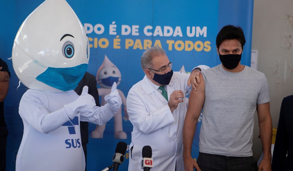 Au Brésil, la vaccination anti-Covid-19 fait sentir ses effets