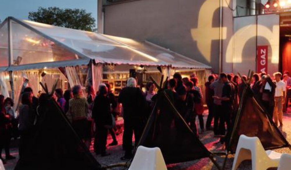 Le far° prend ses quartiers