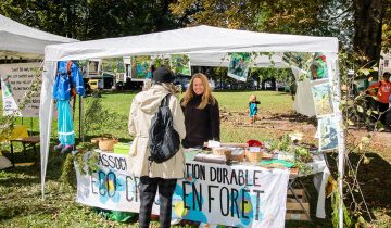 Le festival Alternatiba plante sa tente aux Bastions 1