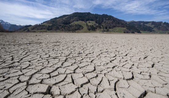 Rapport du GIEC: inquiétudes et appels à l'action en Suisse