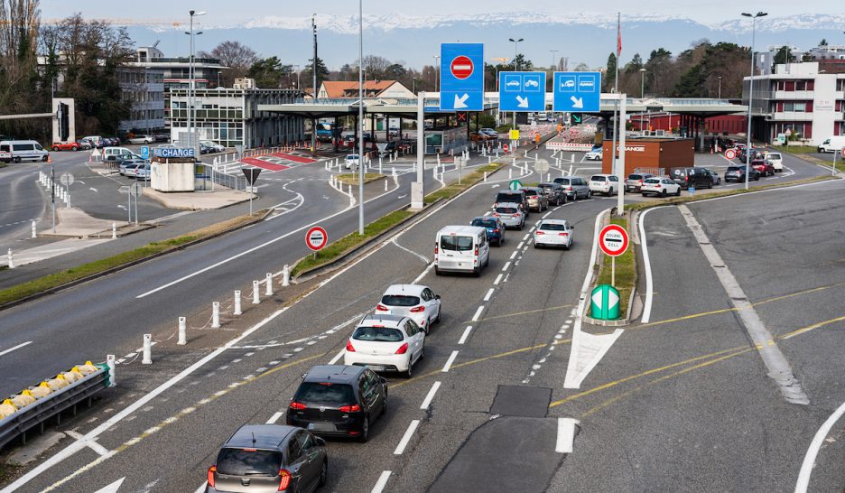 Un test Covid négatif pour entrer en Suisse