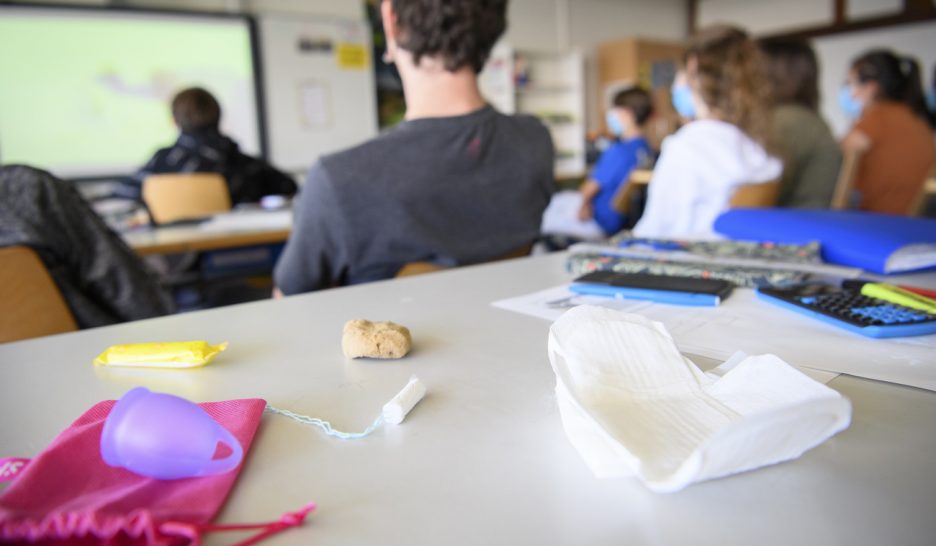 Aide pour l’hygiène féminine