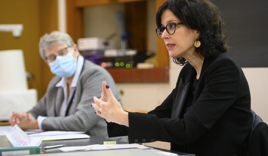 Davantage de transparence dans la vie politique