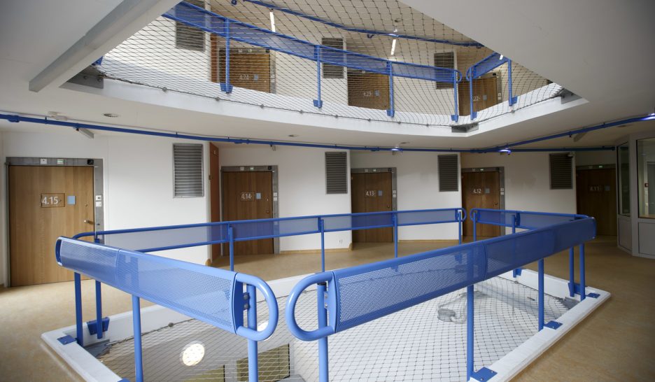 Recours au TF contre son internement