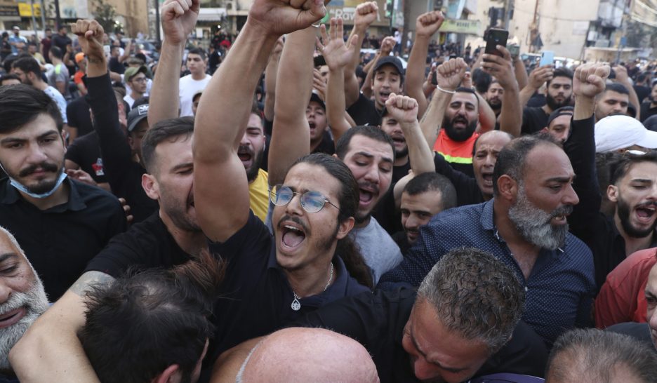 Un pays à cran après de violents affrontements