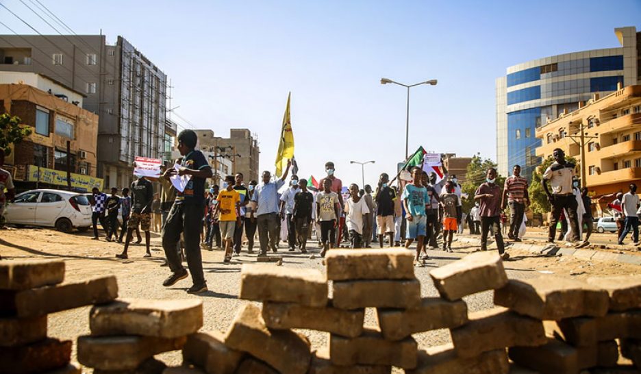 Huit morts samedi dans les manifestations anti-putsch
