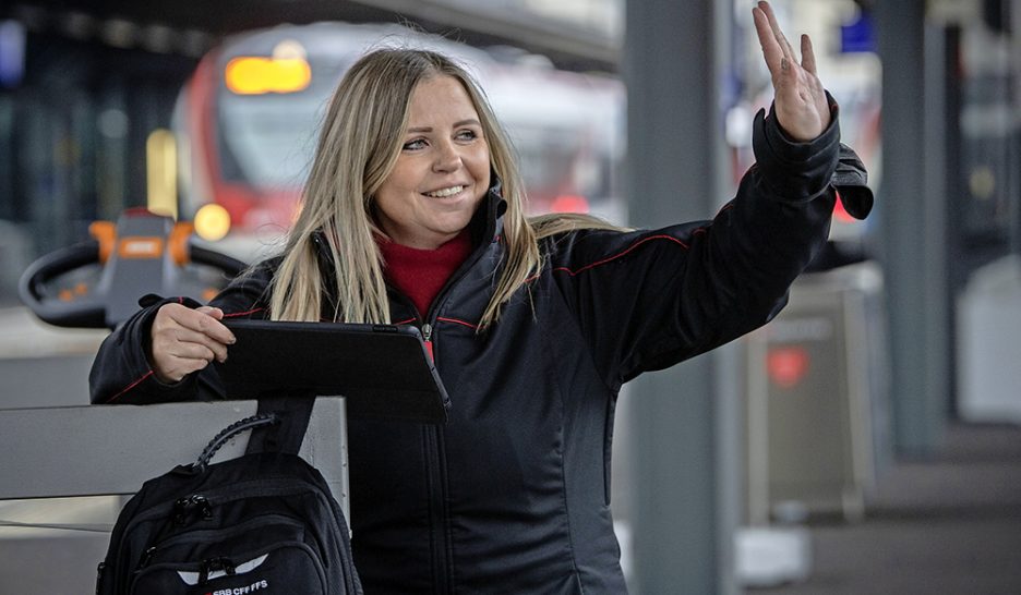 La relève en tête du train