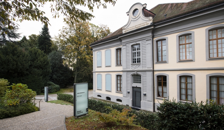 L’Elysée suscite les convoitises