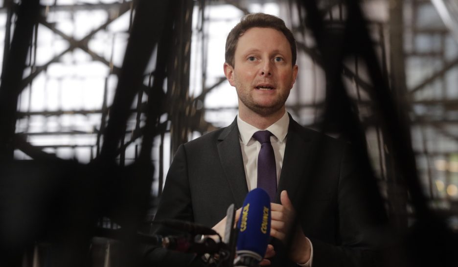 La Suisse devrait faire le premier pas