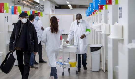 Les inscriptions à la vaccination en chute libre