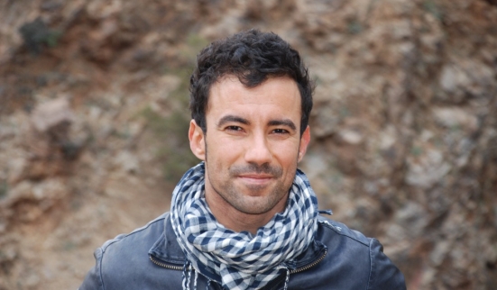 Yamen Manai. Secouer le cocotier