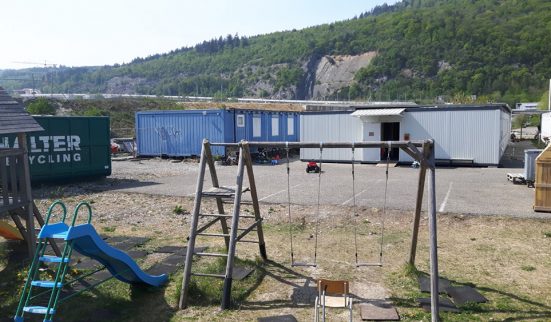 D’un conteneur à l’autre