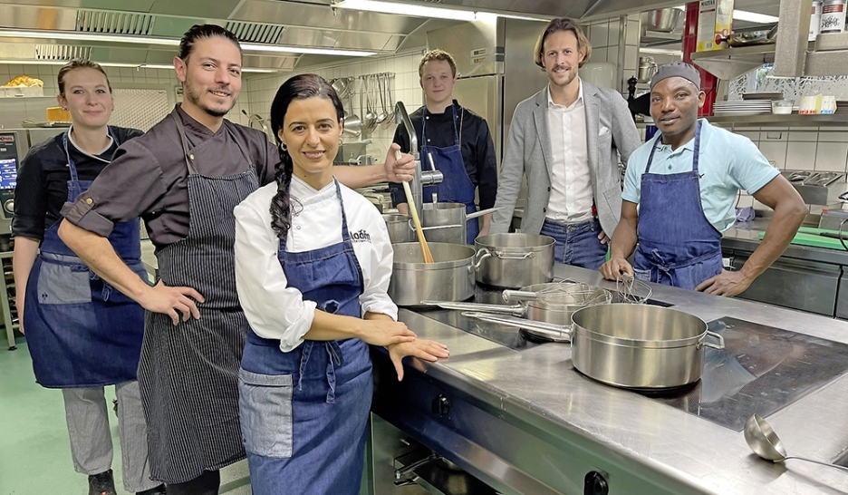 Quatre jours, ça suffit!