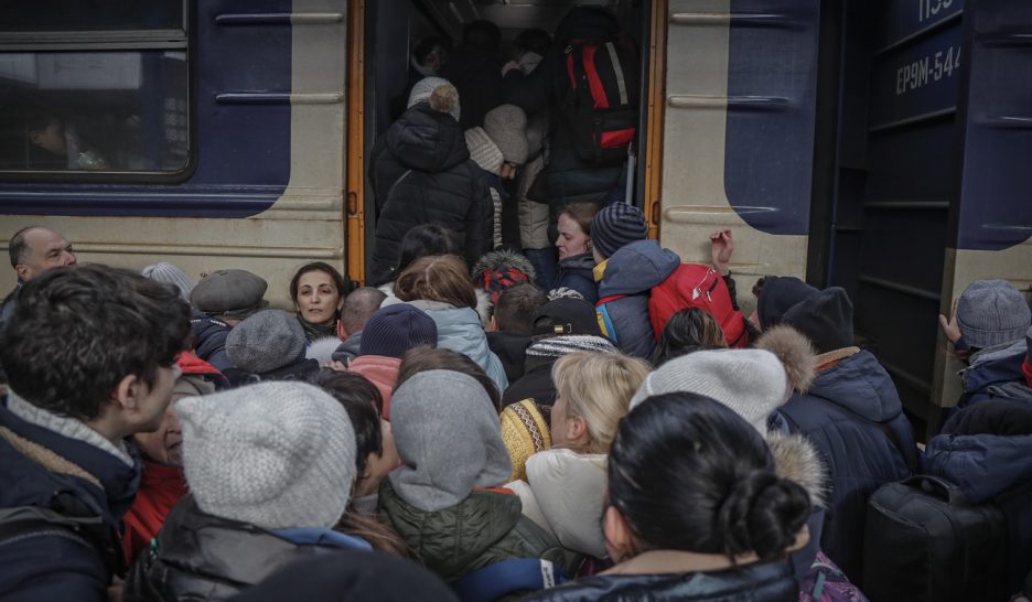 Le port stratégique de Marioupol«sous blocus» des forces russes
