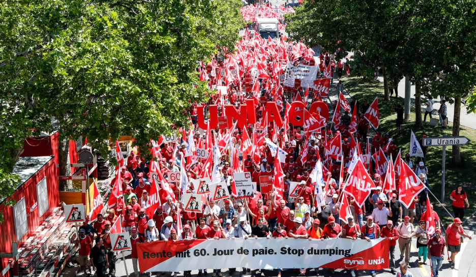 Des milliers de maçons dans la rue à Zurich