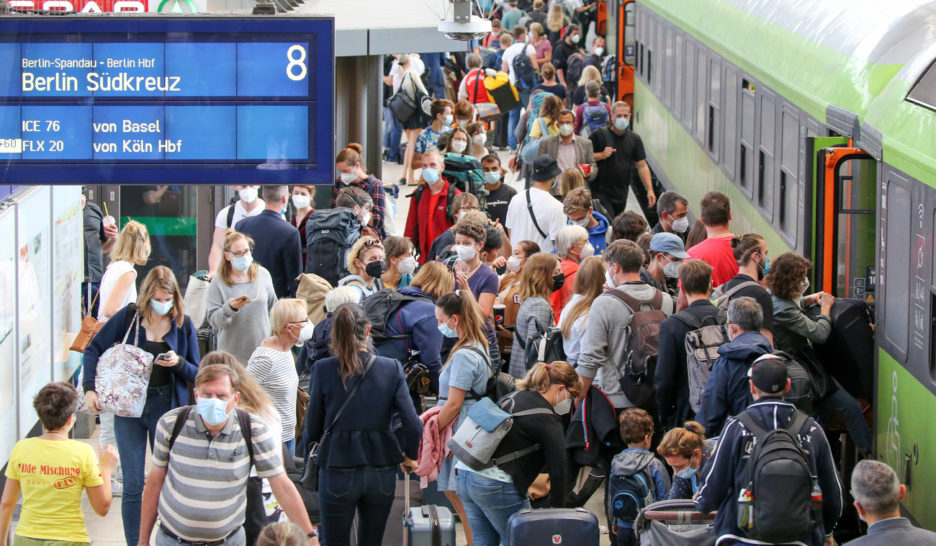 Flixtrain entre en gare