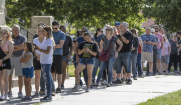 Le Kansas vote sur le droit à l'avortement