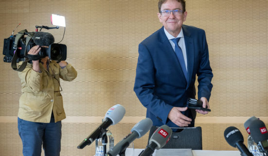 Le favori Albert Rösti dans la course