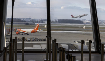 Aéroport:  le déni  démocratique