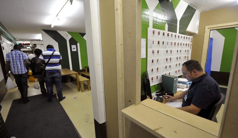 Souvent critiqués, les abris rouvrent 1