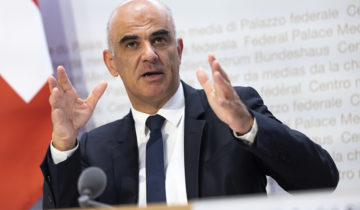 Alain Berset présidera un pays éprouvé par les crises successives