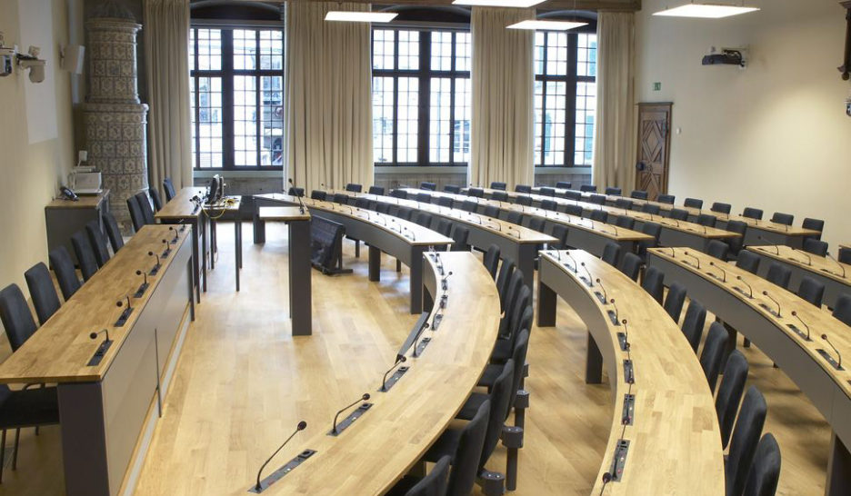 Liberté d’expression au délibératif en débat 1