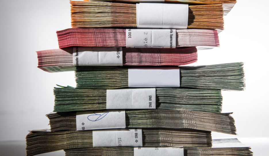 Les comptes fédéraux restent plombés