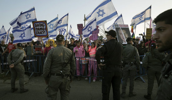 Marée bleu-blanc à Jérusalem