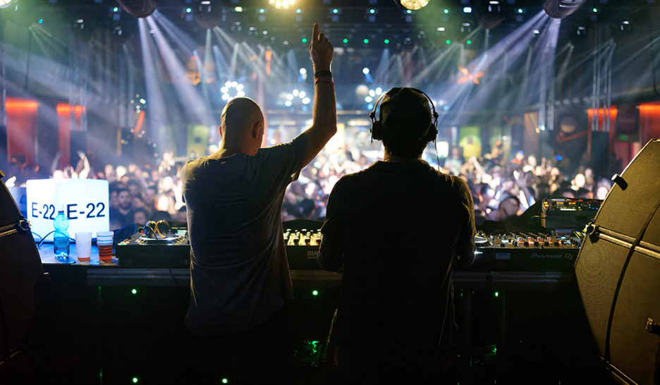 Electron, toujours en piste