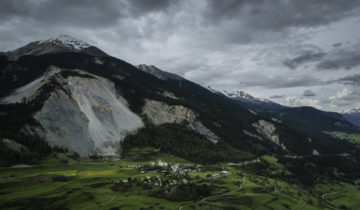 Le village de Brienz doit être évacué