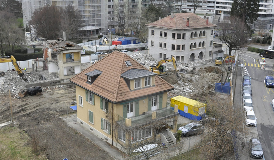 Bataille pour éviter la destruction d’une villa