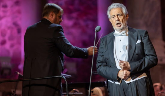 Deux poids, deux mesures