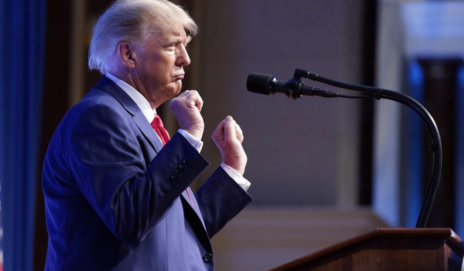 Trump accusé d'avoir mis en danger son pays