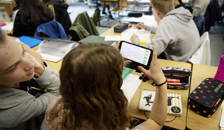 Smartphone à l’école, ami et ennemi